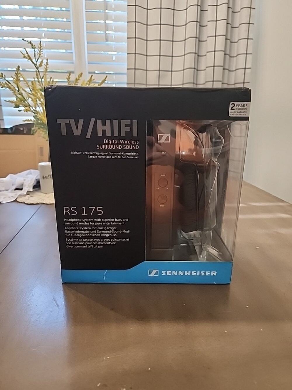 Sennheiser RS 175 (Same As RS 175-U) Wireless Headphone System - BK New Sealed